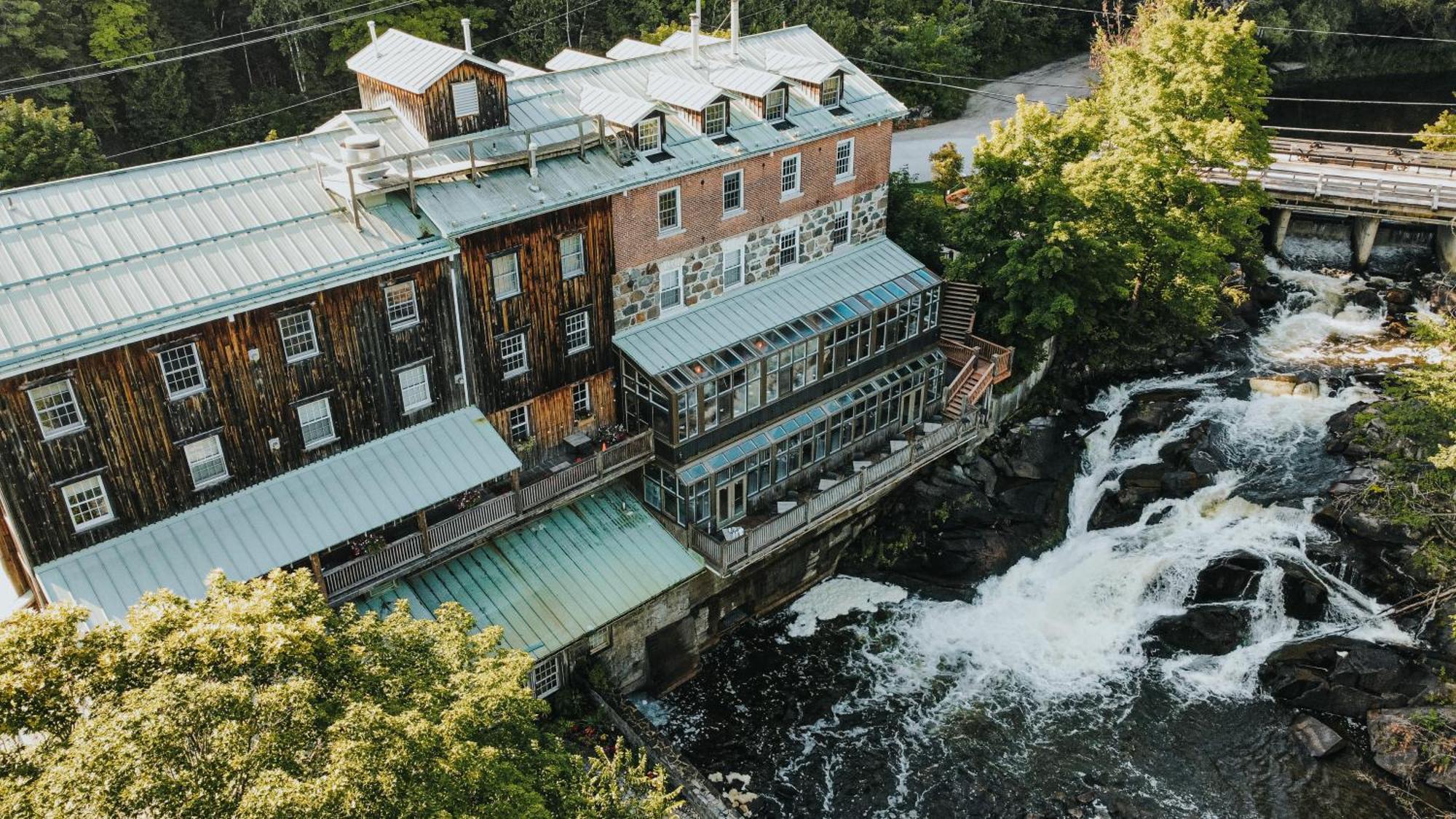 Moulin Wakefield Mill Hotel & Spa エクステリア 写真